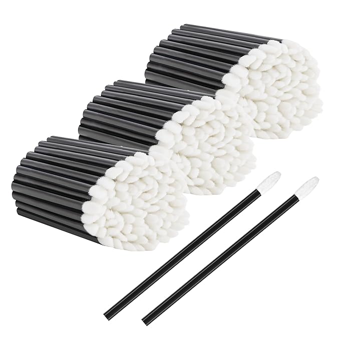 COCIDE 700Pcs Disposable Lip Brush– Lip Applicators Makeup Applicators Lipstick Brush Makeup Brushes & Tools Lip Wands Makeup Artist Kit Essentials Beauty Tools
