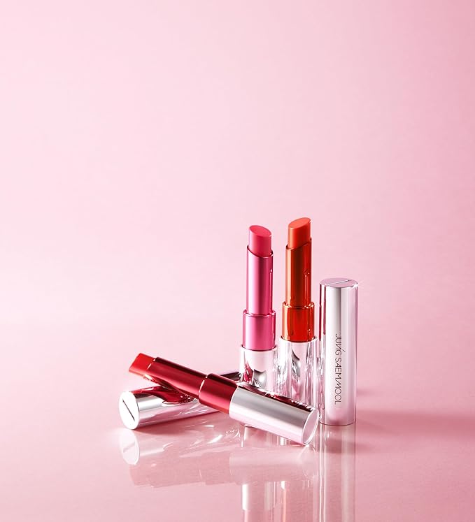 JUNG SAEM MOOL New Classic Glaze Lipstick 2.3g, High-Shine Slim Lipstick with Volumizing Menthol, Lightweight Non-Sticky Glassy Finish, Nourishing Lip Care, Korean Lip Makeup (Apple-Flirting)