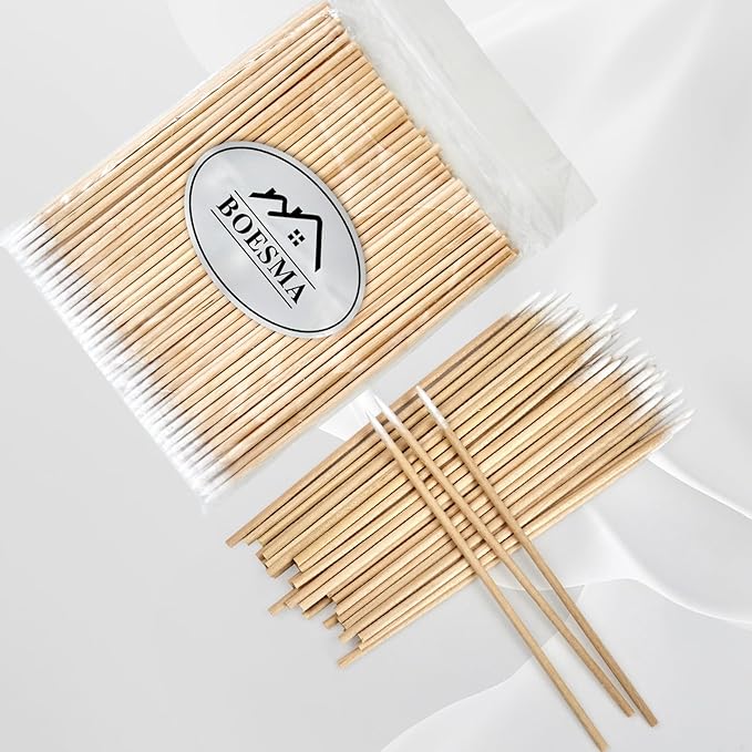 800Pcs Pointed Cotton Swabs in Storage Box - Precision Microblading Cotton Swabs with Wooden Sticks for Makeup, Cleaning Nail Polish, Eyebrow, Tattoo Permanent Supplies, Craft