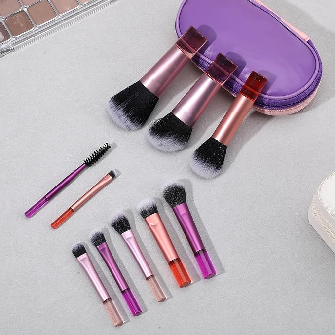 10 Pcs Mini Travel Makeup Brushes Set with Pouch, Short Handle Makeup Brushes for Women Girls Portable Full Complete Function Cosmetic Kit Brush Blush Powder Eye Shadow
