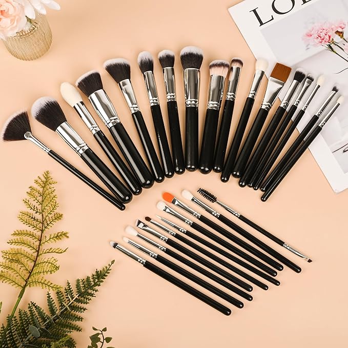 Makeup Brushes 32 Pcs Makeup Kit, Travel makeup brush set, Portable makeup brush set,Multi-functional Makeup Tool Set with Makeup Brush Foundation Brush Make up Brushes Set (LH32, Count, 32)
