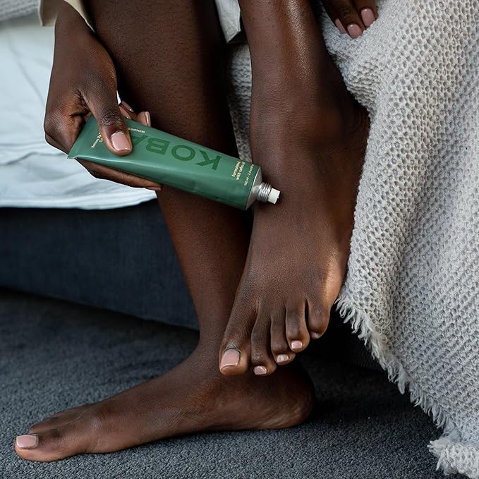 KOBA Bottom Up Foot Cream - Moisturizer for Women & Men - Hydrating - Normal to Very Dry Skin - Zesty, Woody, & Spicy Fragrance - Natural - Vegan - Shea Butter - Safou Oil - Sweet Almond Oil (100 ml)