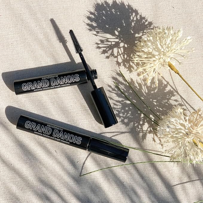 Hypoallergenic Mascara Sensitive Eyes - Smudge-Proof, Sweatproof, Lengthening for Maximum Volume and Length - Vegan, Non Toxic ingredients (Brown, 9 ml)