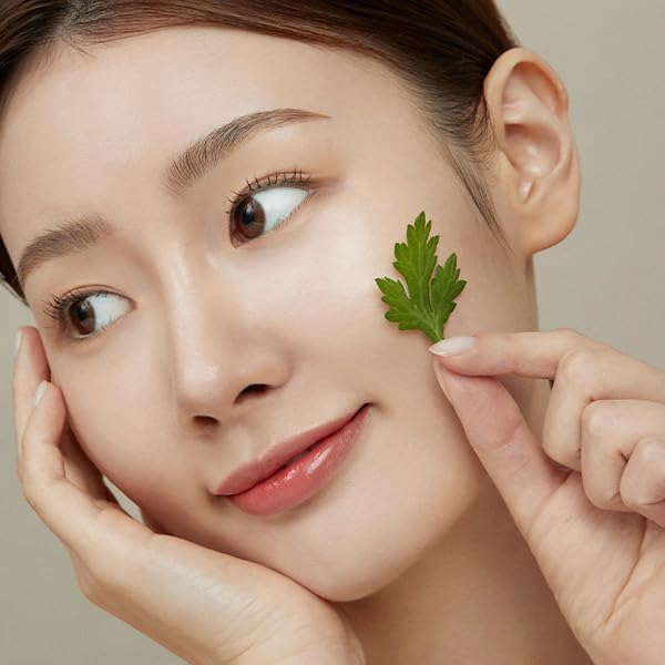 I'm from Mugwort Serum, 57% Calming serum for face with 57% Korean mugwort extract great for soothing, Sensitive, irritated skin, Water gel texture without stickiness, 1.01 fl.oz / 30ml