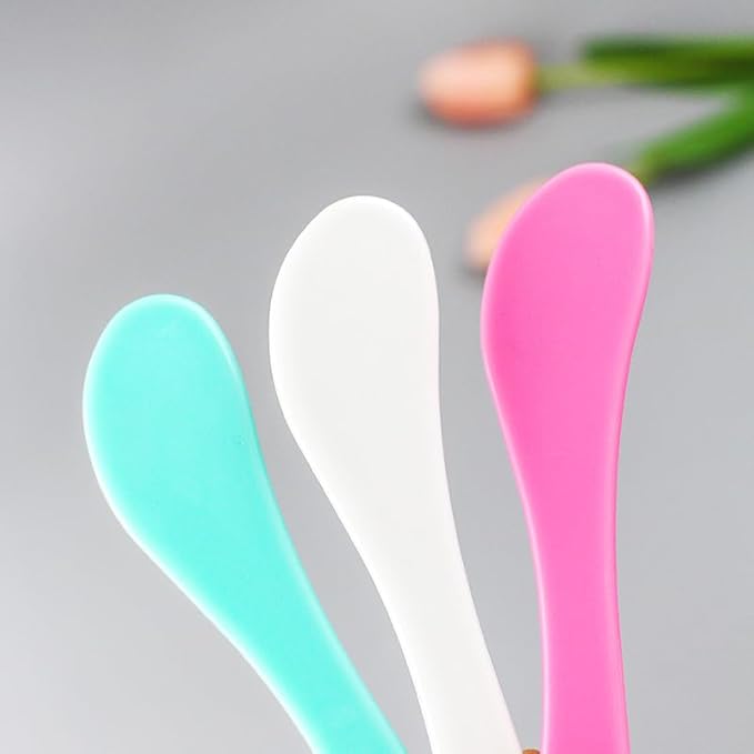 12pcs 24pcs 50pcs Cosmetic Spatula for Face Mask Cream Lotion Stick Plastic Spoon Disposable Scoop Makeup Tool for Easy Mixing, Sampling, Waxing DIY Facial Lip Mask Stick (50pcs (8 colors))