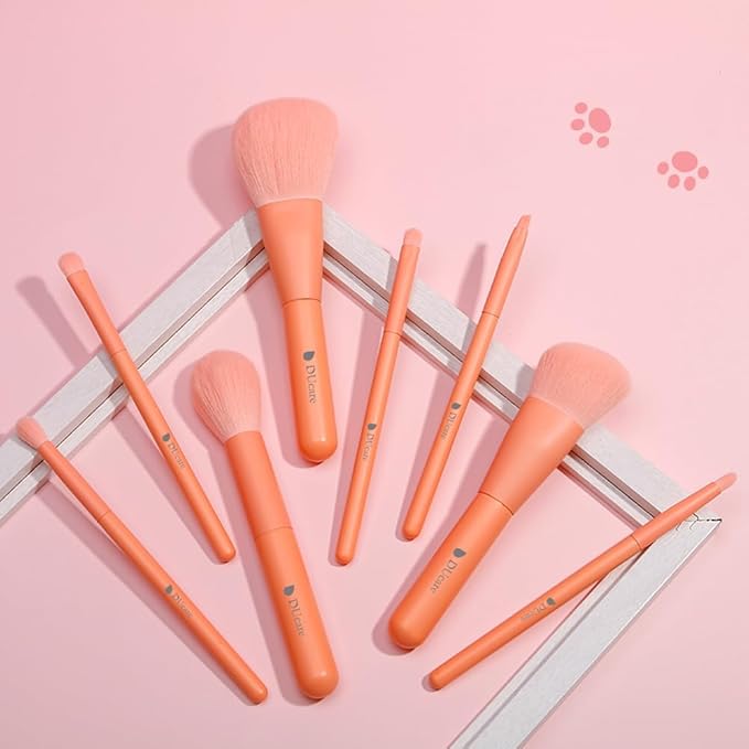 DUcare Professional Makeup Brushes Set 8pcs with Case, Make up Brush Set Kabuki Foundation Contour Blending Face Powder Blush Concealers Eyeshadow Eyebrow Brush Synthetic, Travel Gifts Set Salmon Pink