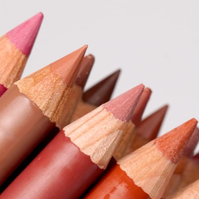 Palladio Lip Liner Pencil, Wooden, Firm yet Smooth, Contour and Line with Ease, Perfectly Outlined Lips, Comfortable, Hydrating, Moisturizing, Rich Pigmented Color, Long Lasting, Nutmeg