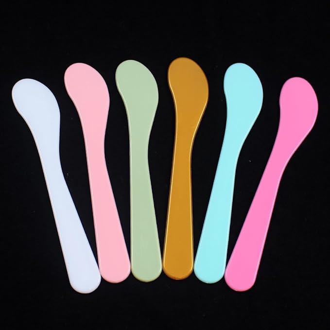 100pack Cosmetic Spatula for Face Mask Cream Stick Plastic Frosted Tip Spoon Disposable Makeup Tool for Easy Mixing, Sampling, Waxing DIY Facial Mask Skincare, 15.5 x 4cm, Reusable, 6 Colors