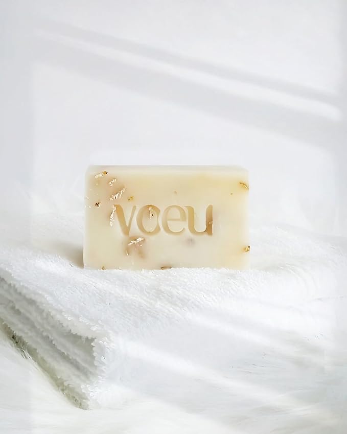 Organic Soap Bar – Natural Exfoliating Cleanser Hydrates & Unclogs Pores – Gentle Skincare for Sensitive Skin (Goat MIlk)