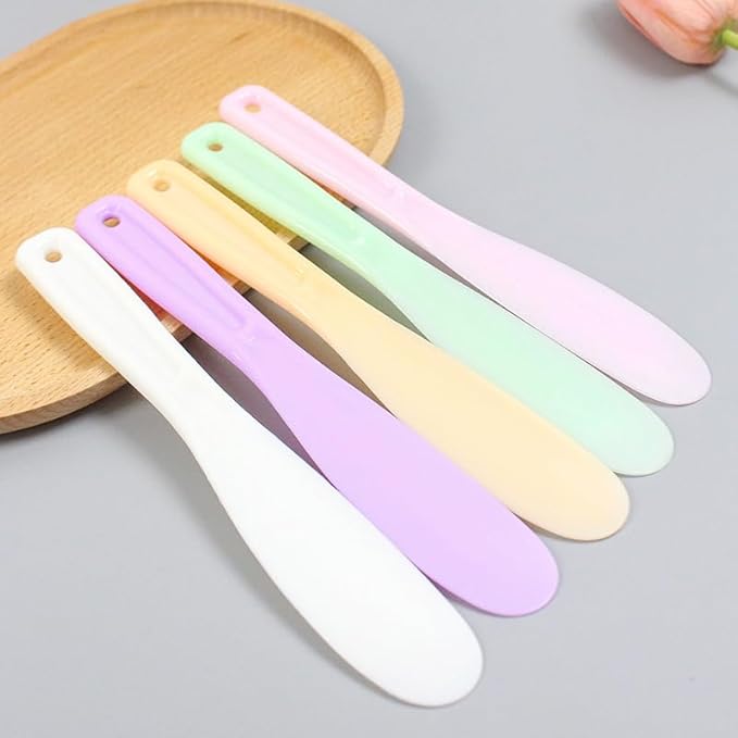 12pcs 24pcs 50pcs Cosmetic Spatula for Face Mask Cream Lotion Stick Plastic Spoon Disposable Scoop Makeup Tool for Easy Mixing, Sampling, Waxing DIY Facial Lip Mask Stick (24pcs (6 colors))
