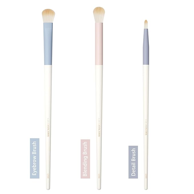 3-Piece Eye Makeup Brush Set with 20 Cotton Sticks – Soft, Dense Synthetic Bristles, Professional Eyeshadow Blending Brushes for Smooth Application – Includes Storage Pouch