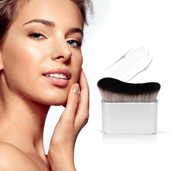 UNIMEIX Self Tanner Brush Sunscreen Body Makeup Brush Kabuki Blend Applicator Spray Tan Blending Beauty Brush for Body Coverage Perfector(Sliver)