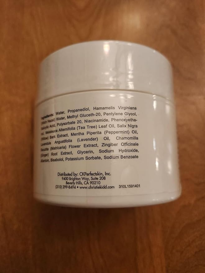 PERFECT SKIN BY CHRISTIE KIDD, PA-C Fresh Pads – BHA Salicylic Acid Acne Treatment Pads with Niacinamide, Willow Bark & Witch Hazel – Reduces Blemishes, Tightens Pores, Brightens Skin - 60Pads