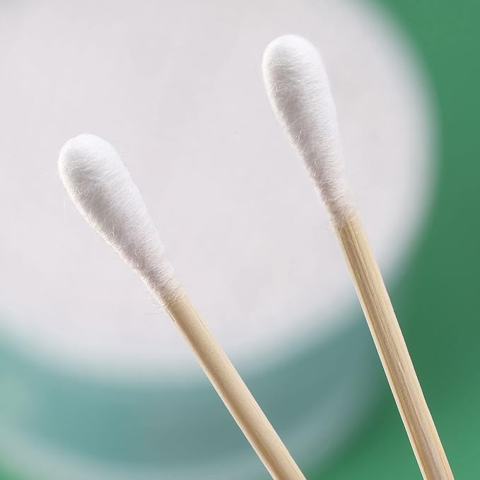 2000 Count Cotton Swabs Double Tipped Ear Cleaning Buds with Bamboo Stick 3 Inch Cotton Tip Applicators for Ears and Makeup