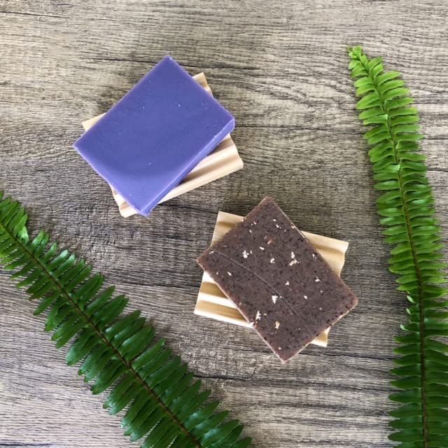 Turmeric Soap - Made with Natural and Organic Ingredients - 2 Pack Soap Dish, Draining Dish 100% Natural Poplar Wood