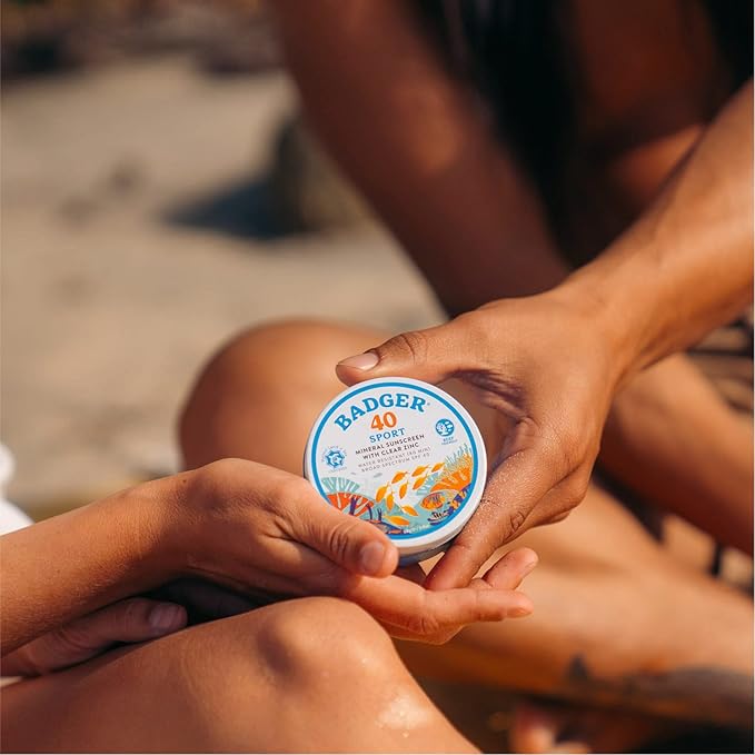 Badger Reef Safe Sunscreen Tin, Unscented SPF 40 Sport Mineral Sunscreen, 98% Organic, 80min Water Resistant Travel Size Hawaii Approved, 2.4 oz Tin