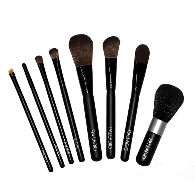 Palladio Shadow Blending Makeup Brush, Wide Brush Head, Flawless Blending, Smooth Finish, Synthetic Natural Bristles, Soft Feel, Comfortable Grip, Professional Application
