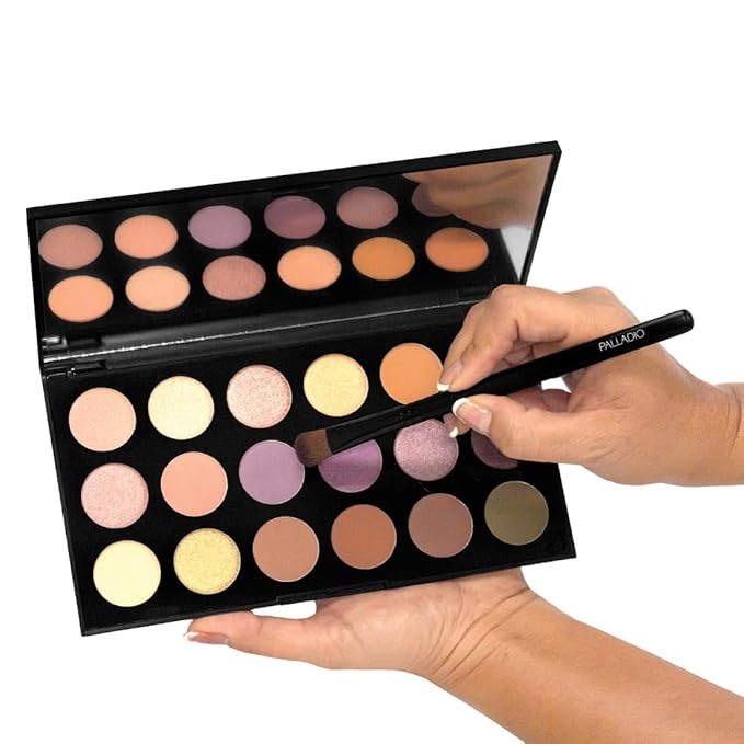 Palladio Shadow Blending Makeup Brush, Wide Brush Head, Flawless Blending, Smooth Finish, Synthetic Natural Bristles, Soft Feel, Comfortable Grip, Professional Application