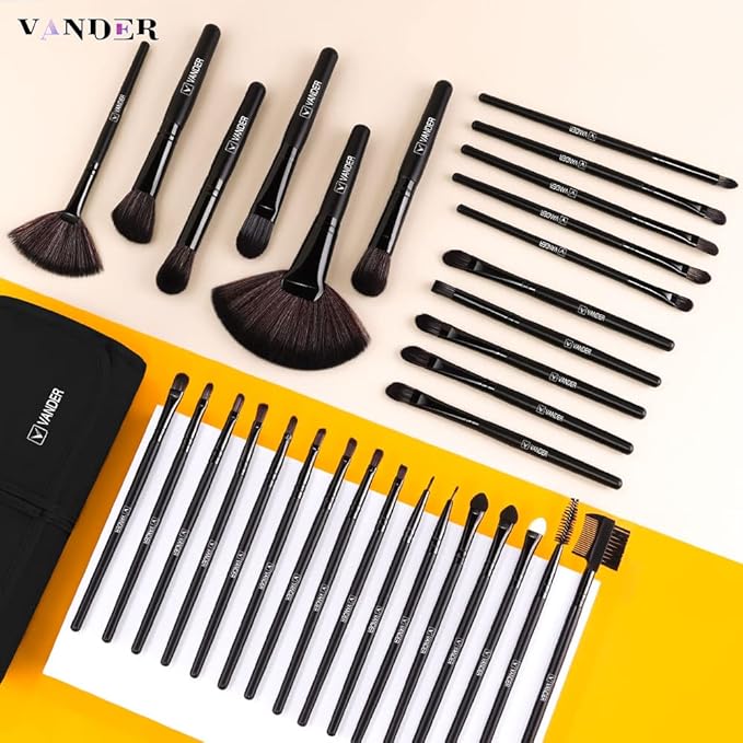Vander Makeup Brushes, 32Pcs Professional Premium Synthetic Makeup Brush Set with Case, Eyeshadow Foundation Blending Face Contour Cosmetic Brush Travel Make up Brushes Set for Women, Girl (Black)