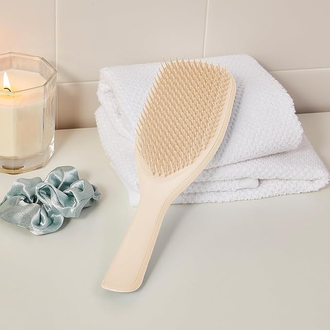 Tangle Teezer Large Ultimate Detangler Hairbrush for Wet & Dry Hair, Eliminates Knots & Reduces Breakage for Long, Thick, & Curly Hair Types, Vanilla