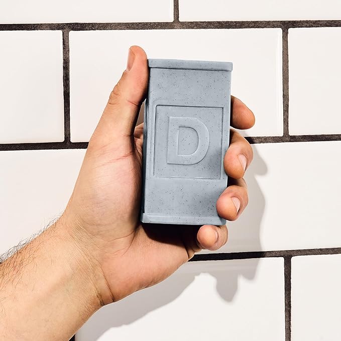 Duke Cannon Supply Co. Heavy Grit Deep Cleaning Brick Of Soap For Men - Aloe Vera + Shea Butter - Mandarin and Mint (6oz)