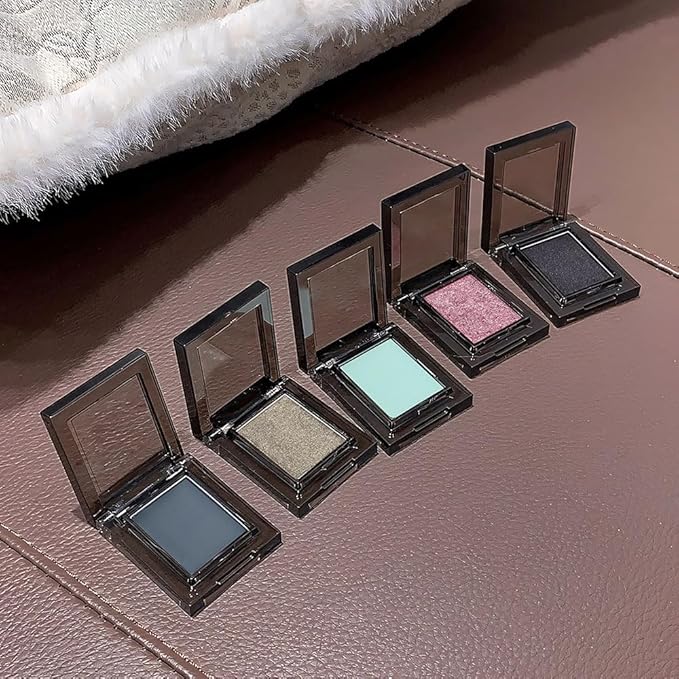 Single Nude Green Matte Eyeshadow,Monochrome Eye Shadow,Apply Makeup Easily,Matte Pressed Powder Single Eyeshadow,24 Hour Eye Makeup Longwear Waterproof