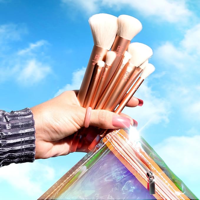 Real Techniques 9 Piece The Wanderer Makeup Brush Set, For Liquid, Cream, & Powder Eyeshadow, Foundation, Concealer, Blush, & Contour, Travel Midi-Size Brushes, Cruelty-Free, Synthetic Bristles