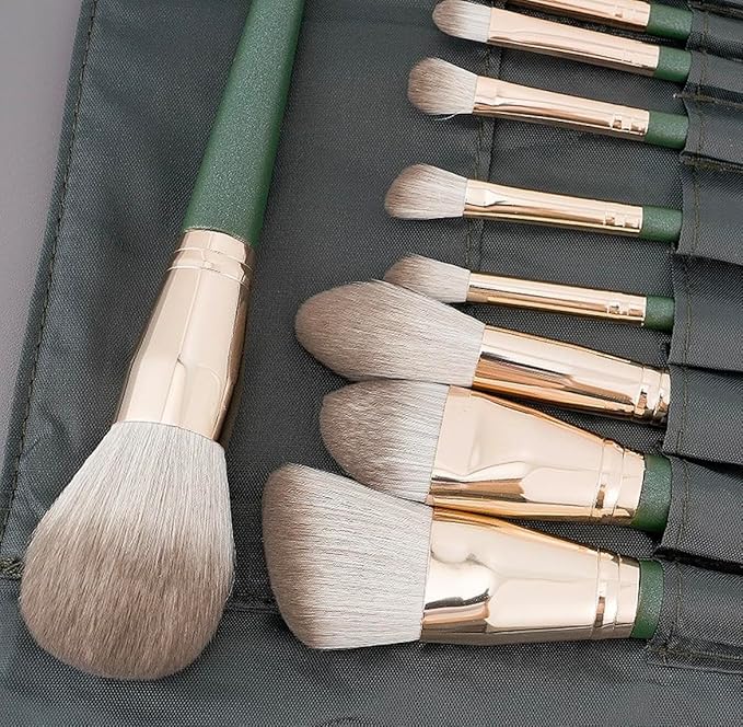 Aura Professional Makeup Brush Collection, Makeup Brushes 14pcs Premium Makeup Brushes Set Complete Cosmetic Brush Collection for Foundation Blending Powder