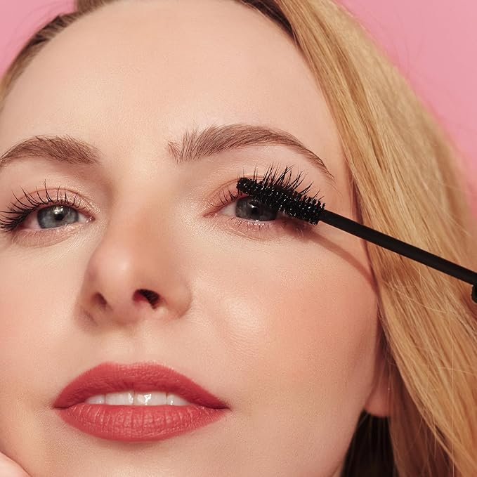 MCoBeauty - Xtendlash Tubing Mascara - Black - Award Winning Lengthening & Lifting Water-Resistant Smudge-Proof Mascara for Defined Lashes - Richly Pigmented - Smudge Proof, Buildable Formula
